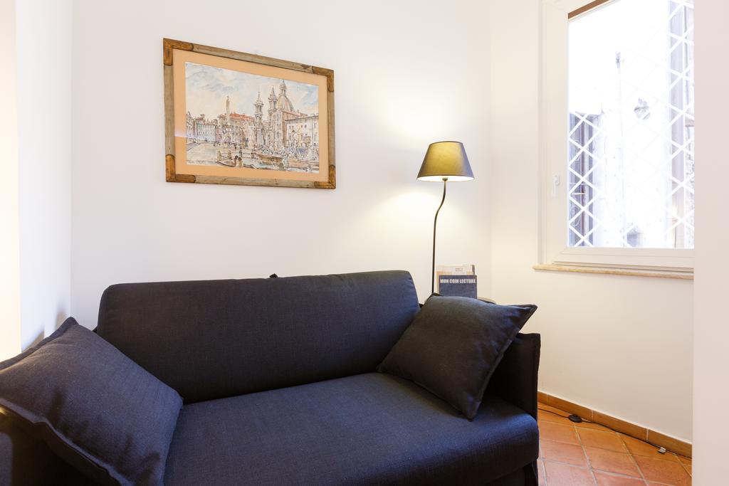 Navona, Old Rome Lodge Room photo